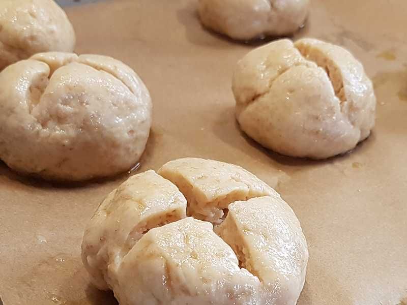 lowcarb glutenfreies Laugengebäck laugenbrezel laugenbrötchen brezel