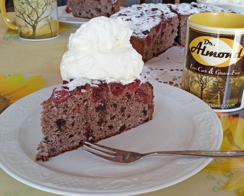 KUCHENZAUBER Classic - Backmischung für Kuchen, Muffins, Pfannkuchen und mehr - low-carb, glutenfrei, sojafrei, keto Kuchenmix