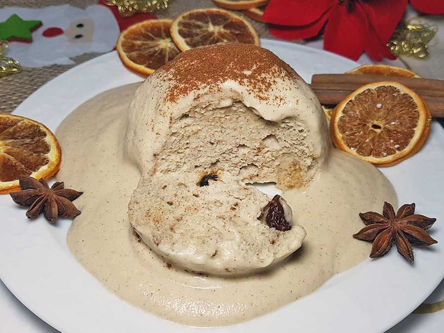 Rezept low-carb glutenfreie Germknödel Weihnachtsstollen Christstollen mit Zimt-Rum-Sauce