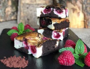 Rezept Cheesecake-Brownies mit Himbeeren lowcarb glutenfrei