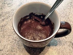 Rezept Tassenkuchen-low-carb-glutenfrei-Brownie-Mug-Cake-zuckerfrei-Schokokuchen