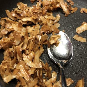 Rezept Kokoskrokant zum Snacken und für Desserts, Schokolade, Eis lowcarb keto