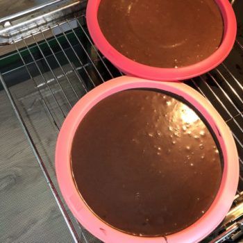 Rezept Schokoladentorte mit Erdbeer-Ricotta-Joghurt-Füllung lowcarb glutenfrei