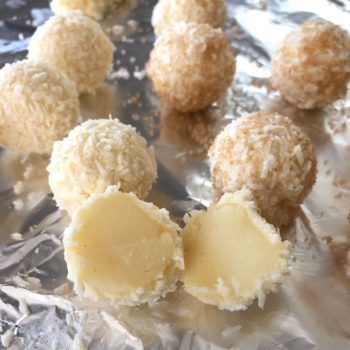 Rezept Kokostrüffel Kokospralinen lowcarb zuckerfrei keto