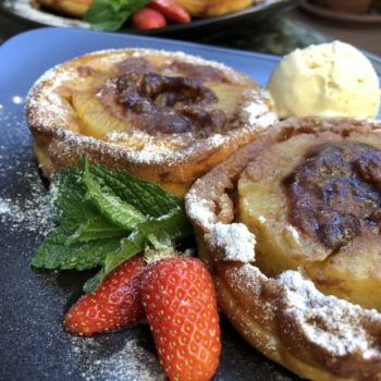 Rezept Ananas-Pancake-Dessert mit Nougatkern lowcarb