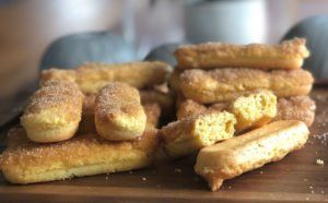 Grundrezept Löffelbiskuit Biskuitstäbchen lowcarb glutenfrei