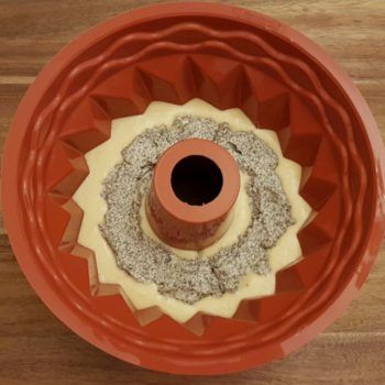 Rezept Rahm Mohn Zwetschgen-Pflaumen Gugelhupf lowcarb glutenfrei kalorienarm