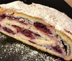 Rezept Mohn Kirsch Quark Marzipan Strudel low carb glutenfrei keto