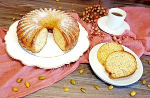 Rezept Zucchini Pistazien Nuss Kuchen lowcarb glutenfrei keto kaloreinarm