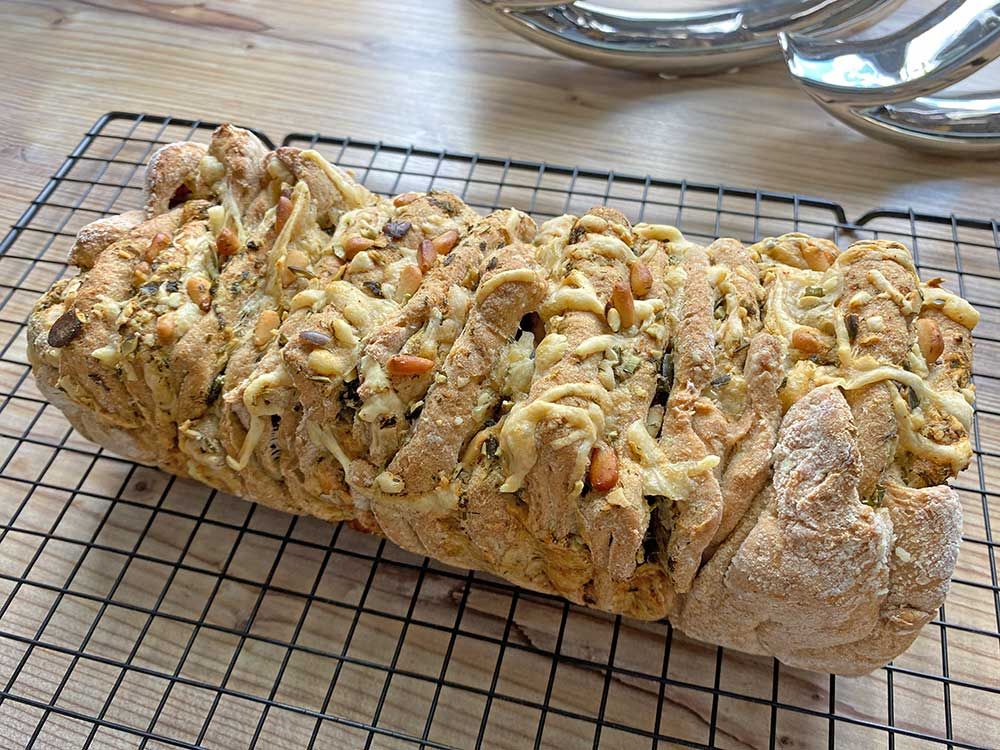 Rezept Zupfbrot mit Kräuterbutter lowcarb glutenfrei keto