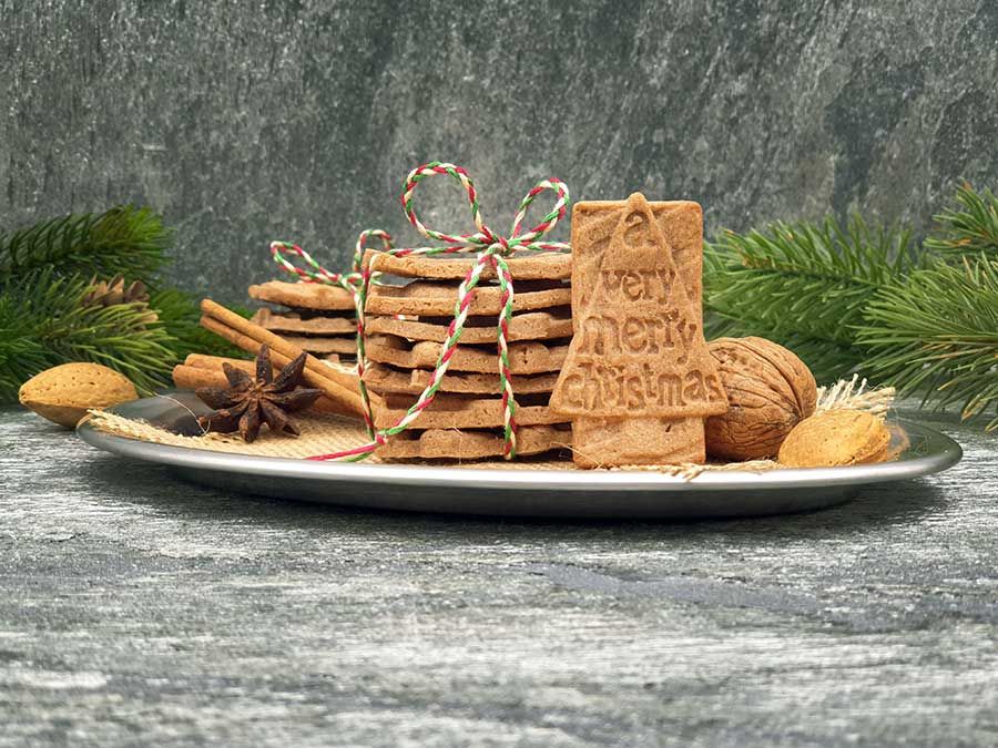 070_Plaetzchenzauber-Spekulatius-low-carb-glutenfrei-keto-backen-Weihnachten