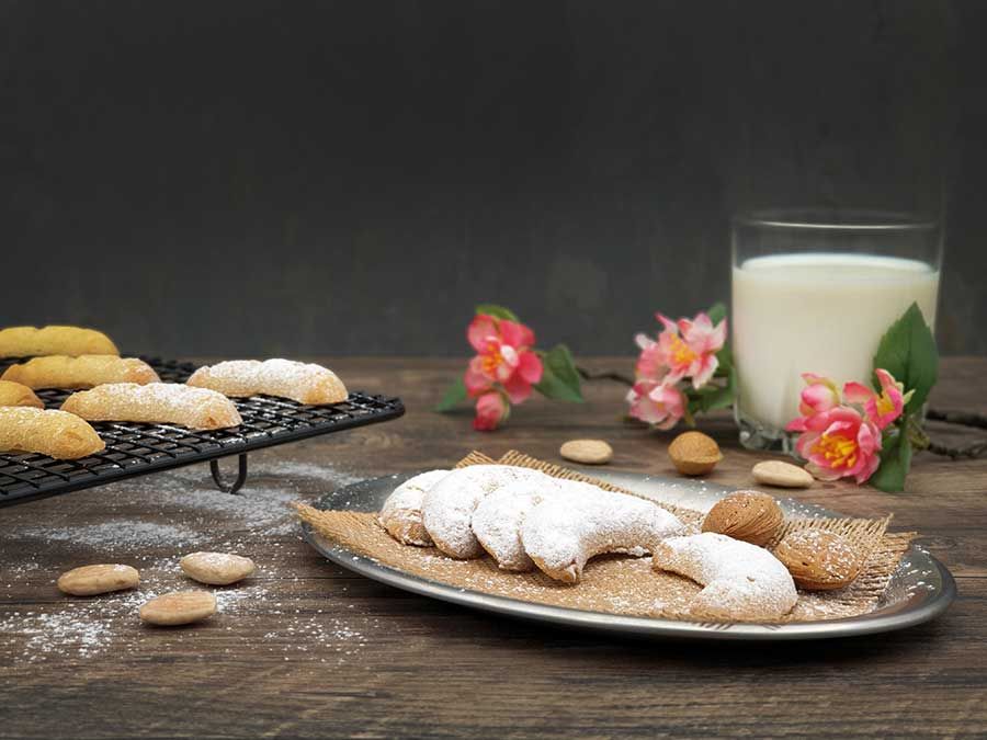 071_Plaetzchenzauber-Backmischung-low-carb-glutenfrei-keto-Vanillekipferl_Kekse_zuckerfrei