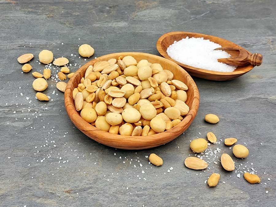 584-03_3-Salznuss-Mix_keto_Snack