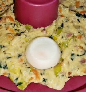 Rezept Karotten-Lauch-Spinat-Guglhupf lowcarb keto glutenfrei