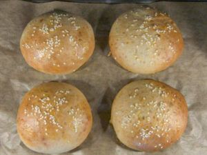 Brioche Burger Buns low-carb glutenfrei sojafrei keto | Backmischung für Burgerbrötchen