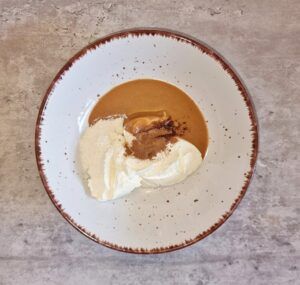 Rezept Spicy Kürbis Pancake mit Haselnuss Zimtcreme low-carb keto glutenfrei