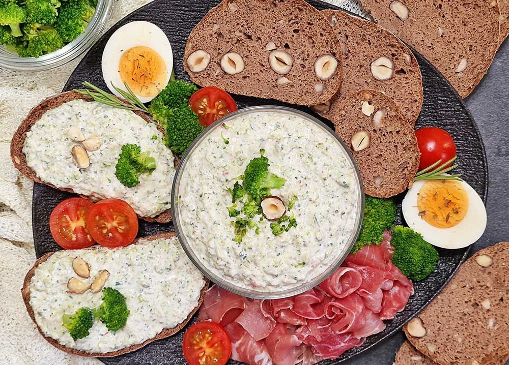 Rezept Brokkoli Gemüsegarten Aufstrich low-carb keto glutenfrei
