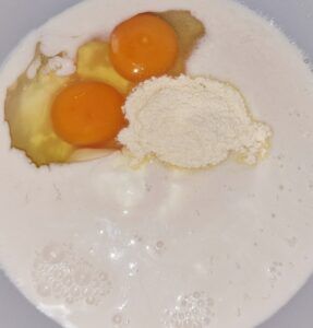 Rezept Topfenpalatschinken überbacken mit Vanillesauce low-carb keto glutenfrei