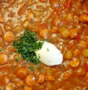 Rezept Würstelgulasch low-carb keto glutenfrei